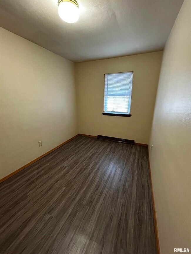 Foto del edificio - 1102 Oxford Ave