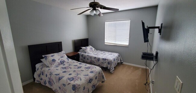 Foto del edificio - 1100 S Beach Cir
