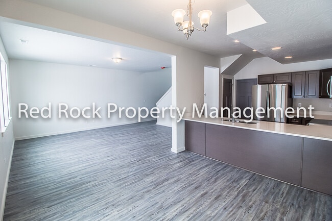 Building Photo - 2616 N Arties Ln