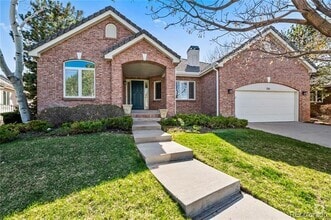 Building Photo - 110 Blue Heron Cir