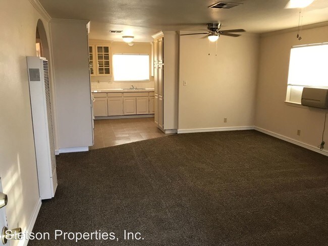 Building Photo - 2 br, 1 bath House - 288 Pleasant St