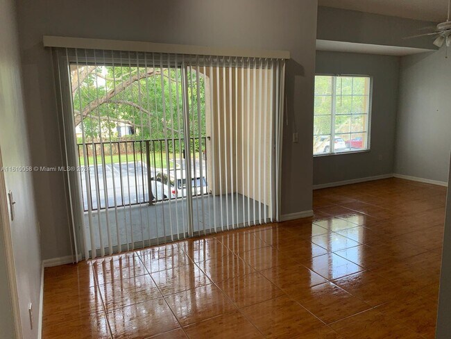 Building Photo - 4115 San Marino Blvd