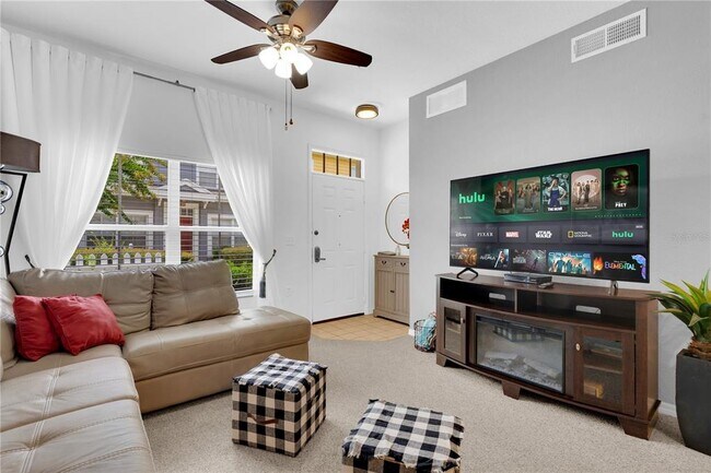 Building Photo - 2624 Lodi Cir