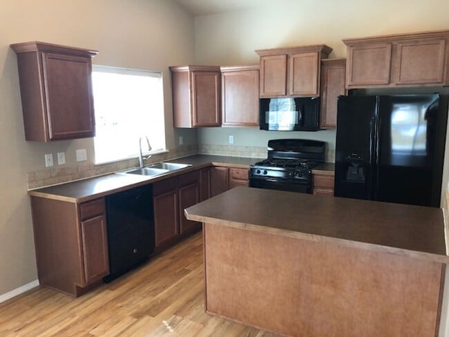 Building Photo - Charming Home in the Heart of Bozeman