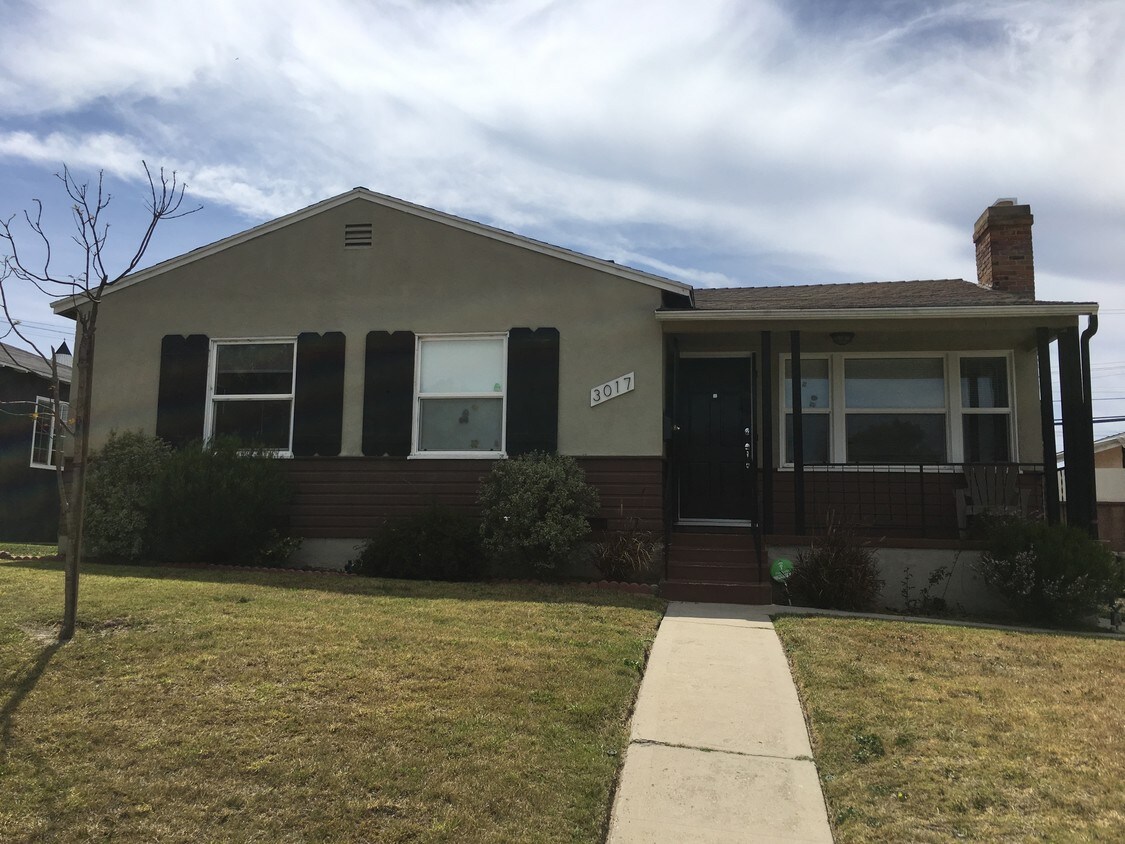3017 S Genesee Ave, Los Angeles, CA 90016 House Rental in Los Angeles