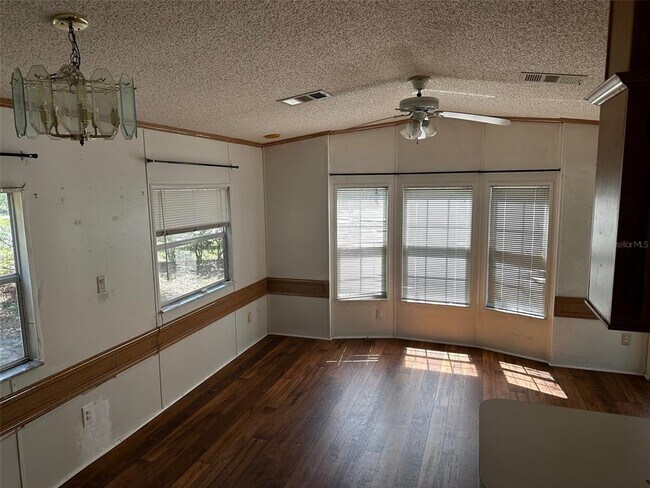 Building Photo - 100 Sago Cir