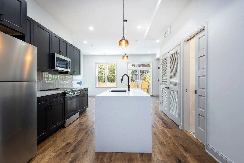 Foto principal - 2229 N 33rd St