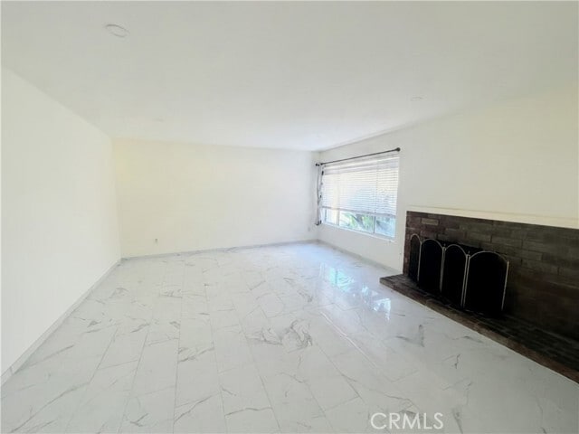 Building Photo - 758 E Cypress Ave