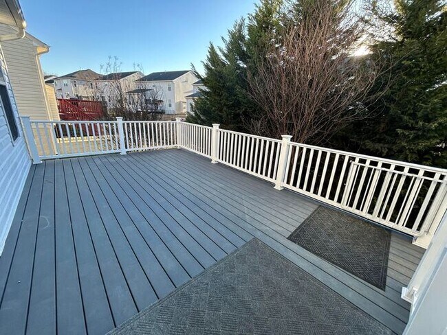 Foto del edificio - 9541 Evergreen Circle