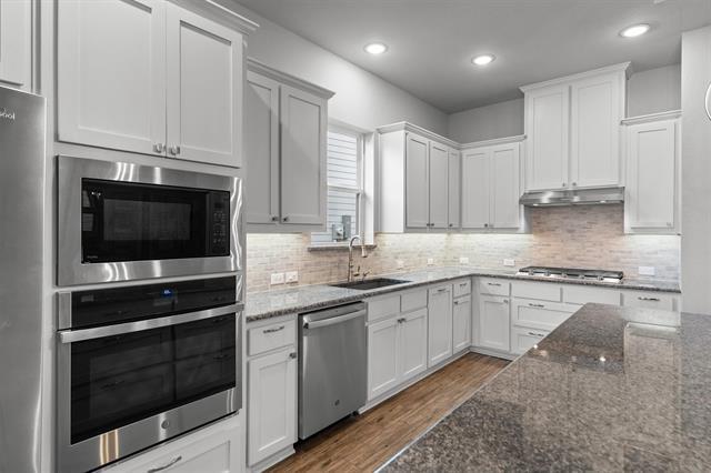 Foto del edificio - 2304 Clancy Dr