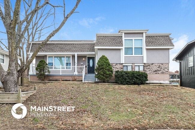 Building Photo - 6901 E 140th Terrace