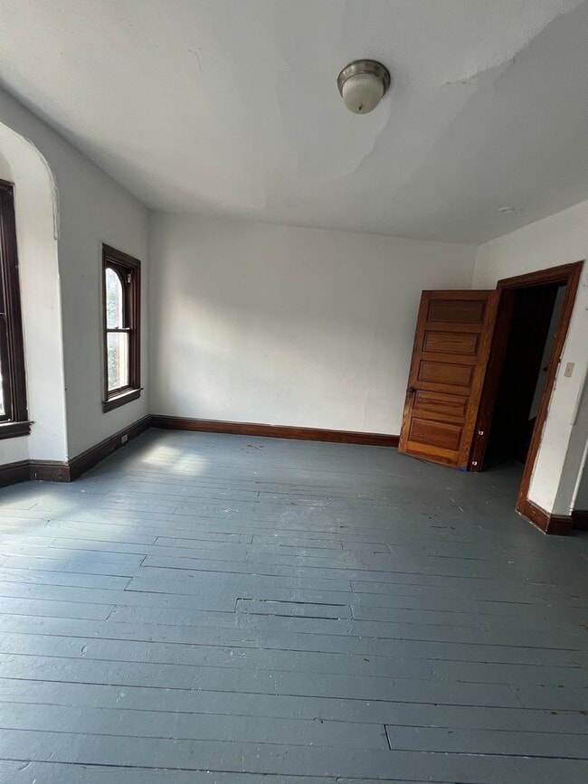 Foto del edificio - 347 E King St