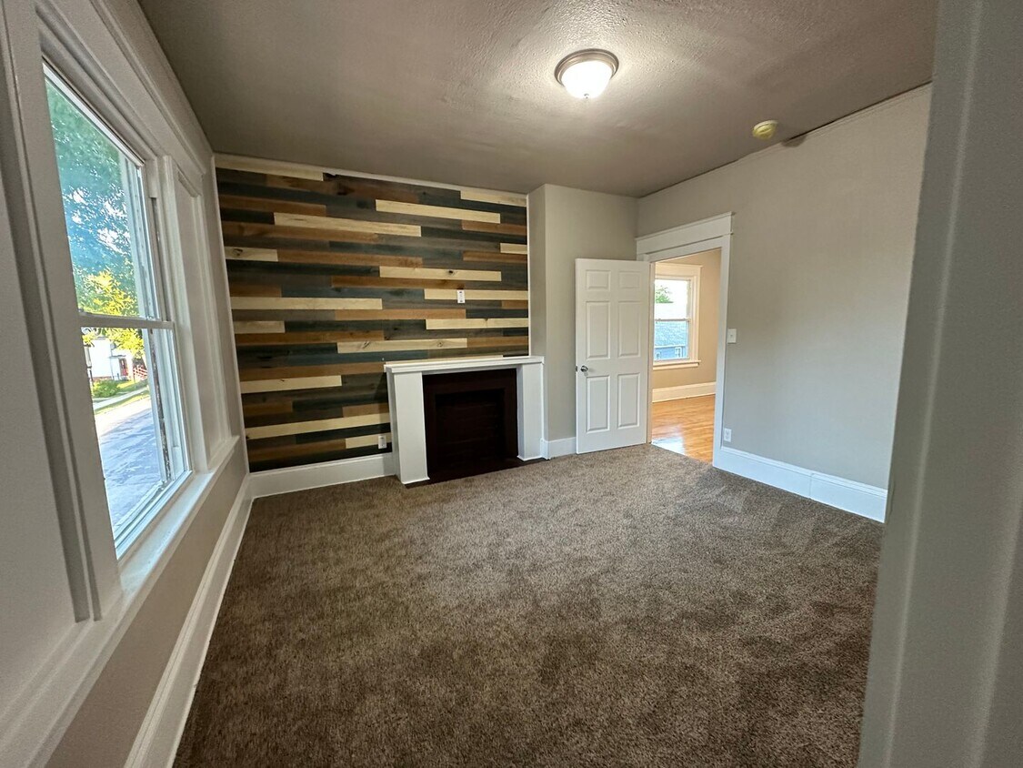 Foto principal - 2311-13 W CHERRY ST
