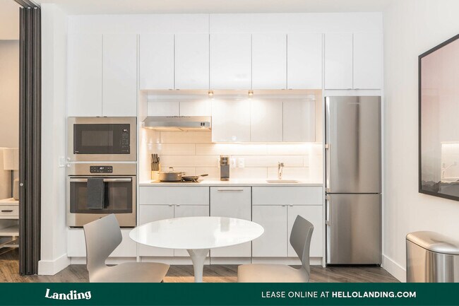 Foto del edificio - 956 S Matlack St