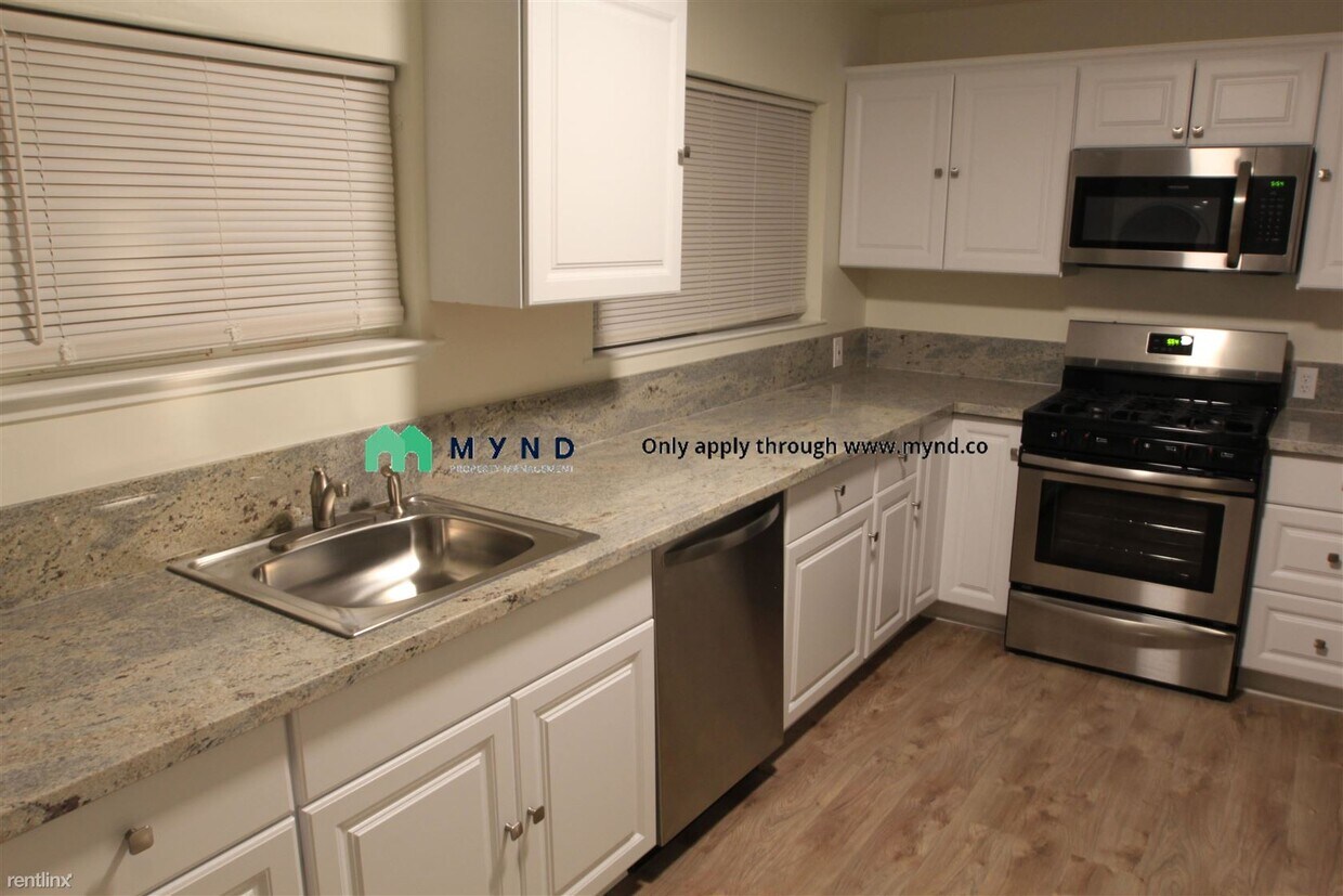 1 br, 1 bath - 2065 15th Ave Apt 3 Apt 3 - 1 br, 1 bath  - 2065 15th Ave Apt 3 Apt 3