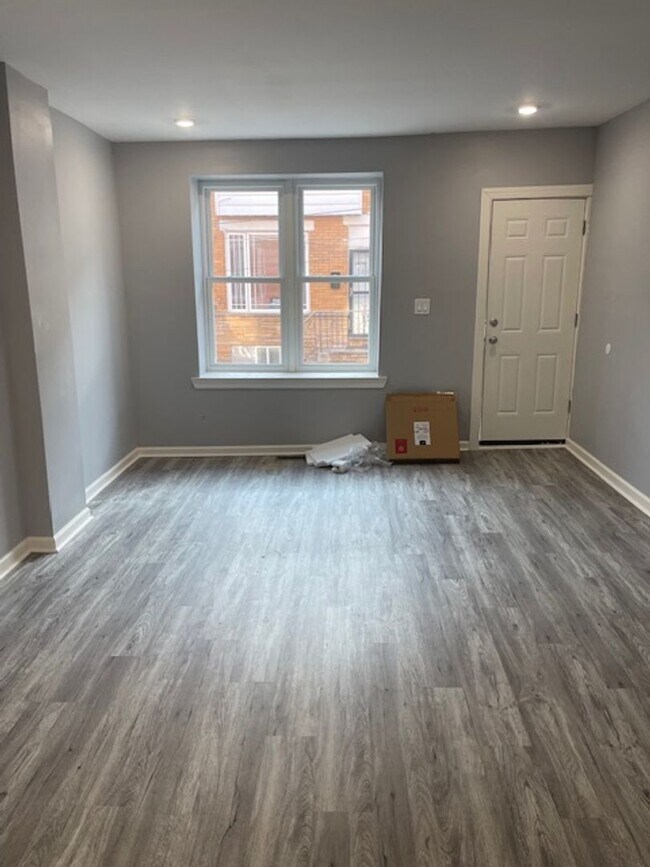 Building Photo - Anika Homes 3 Bedroom