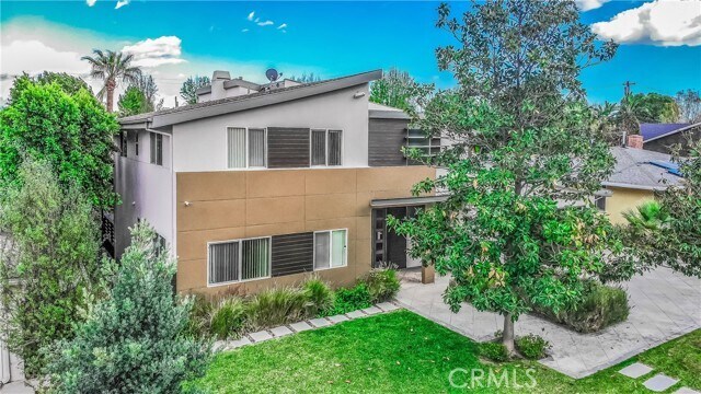 Foto del edificio - 5512 Leghorn Ave