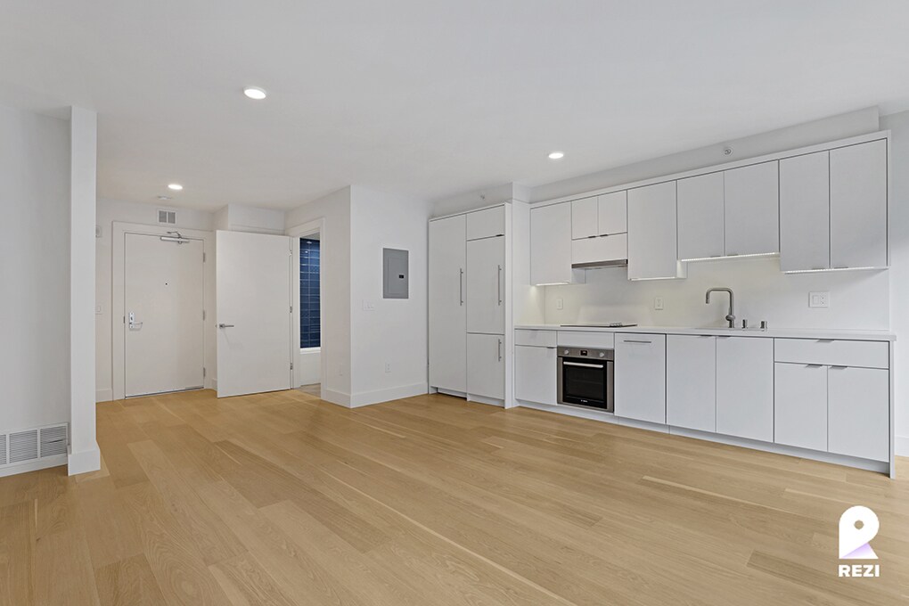 Foto principal - 570 Jessie St