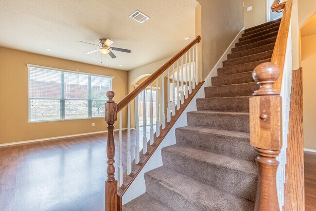 Building Photo - 3523 Copper Rim