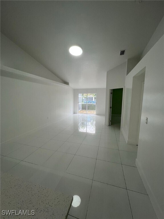 Building Photo - 4027 SW 7th Pl