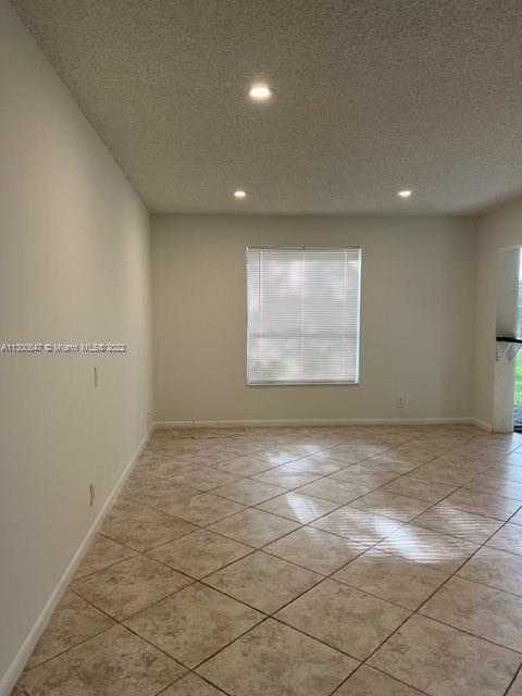 Building Photo - 3811 Cocoplum Cir