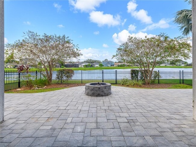 Foto del edificio - 11556 Misty Isle Ln