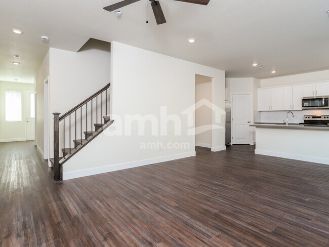 Building Photo - 6525 Enlightenment Drive