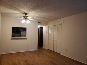 Building Photo - 314 Yelton Ct