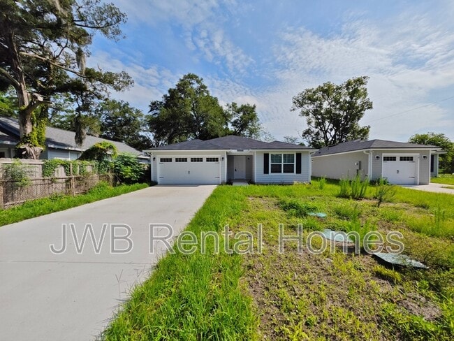 Photo - 133 Sago Ave House