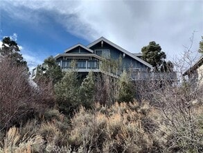 Building Photo - 1136 Mt Verdi Rd