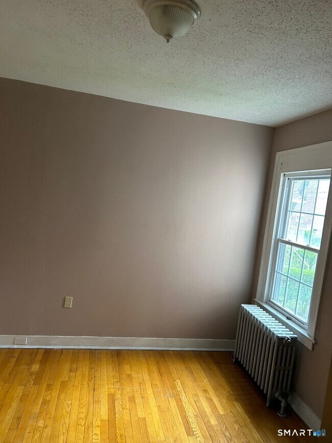 Foto del edificio - 82-84-84 Glendale Ave