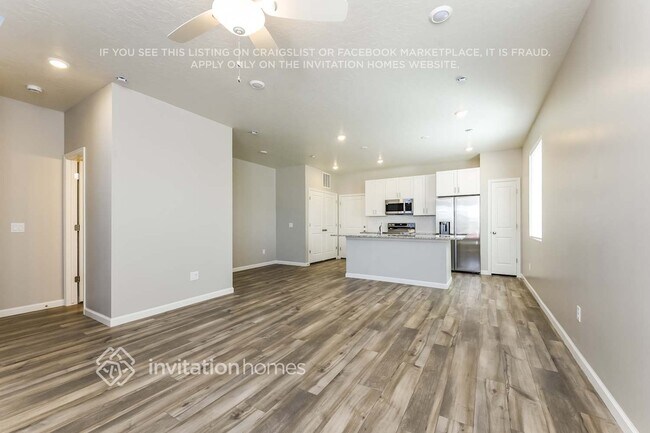 Foto del edificio - 108 N Riverside Dr