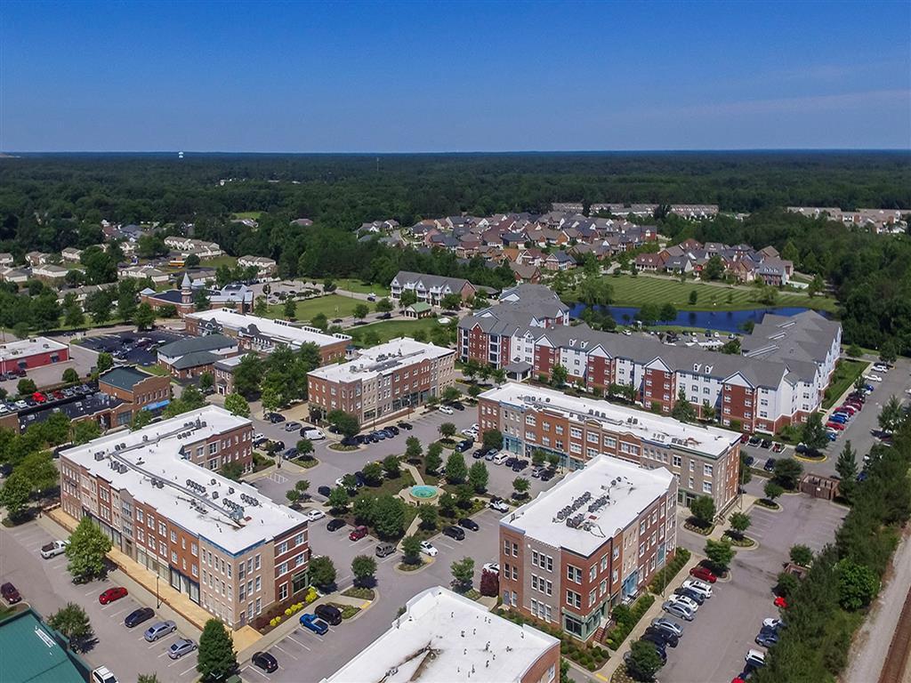 Festival Park Apartments in Chester, VA