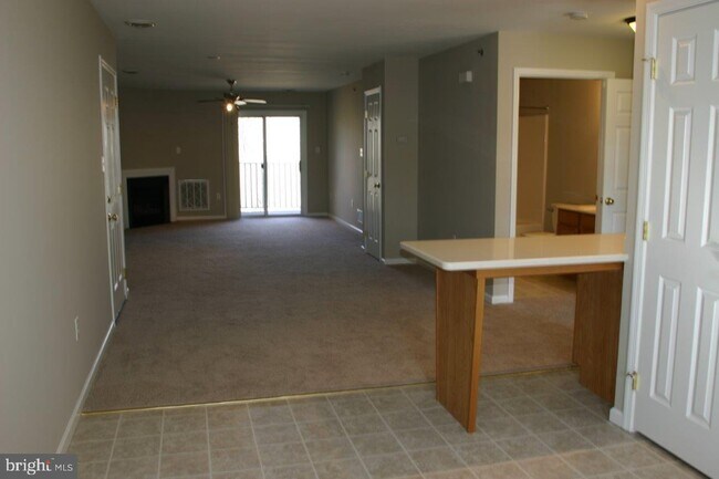 Building Photo - 168 Christine Dr