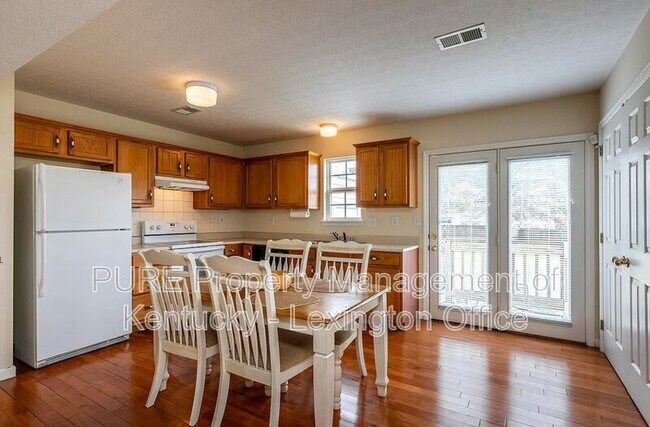 Foto del edificio - 804 Wabarto Way