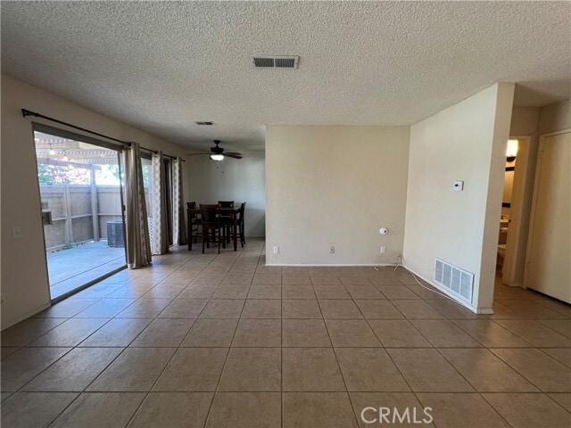 Building Photo - 1807 Lochglen Ct
