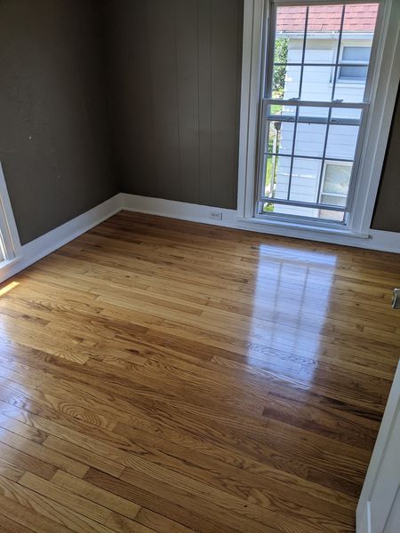 Bedroom - 402 W Battell St