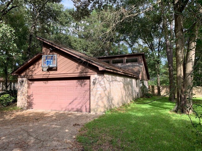 Foto del edificio - 88 Woodhaven Wood Dr