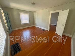 Building Photo - 1728 Carteret Ave