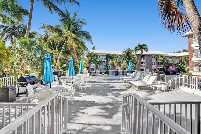 Foto del edificio - 2426 SE 17th St