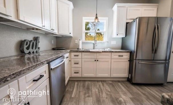 Foto del edificio - 3 br, 3 bath House - 81 Broken Rock Drive ...