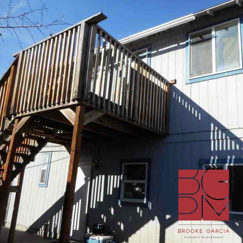 45 SE Roosevelt 2 and 3 House for Rent in Bend, OR