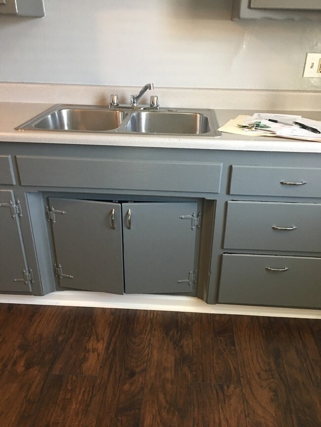 Building Photo - 6575 Trigo Rd