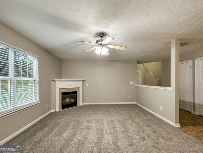 Foto del edificio - 236 Sableshire Way
