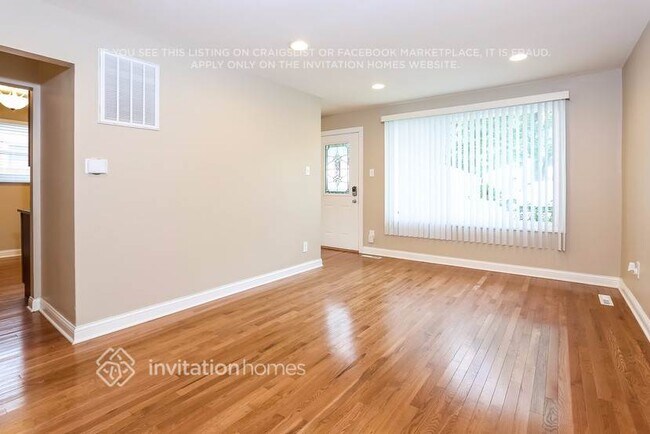 Foto del edificio - 3536 W 80th Pl