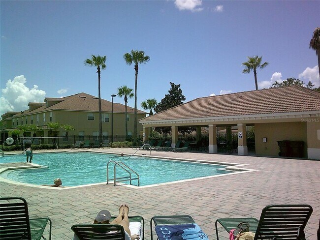 Foto del edificio - 3008 Thornton Dr