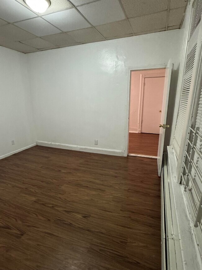 Foto del edificio - 1604 Central Ave