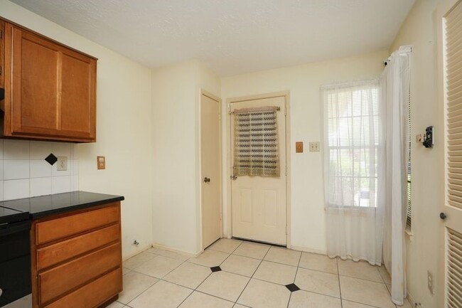 Foto del edificio - 8215 Summer Quail Dr