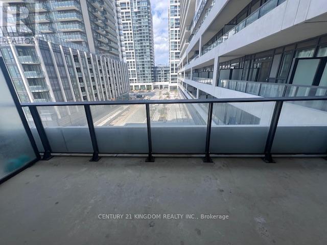 Building Photo - 8960 Jane St