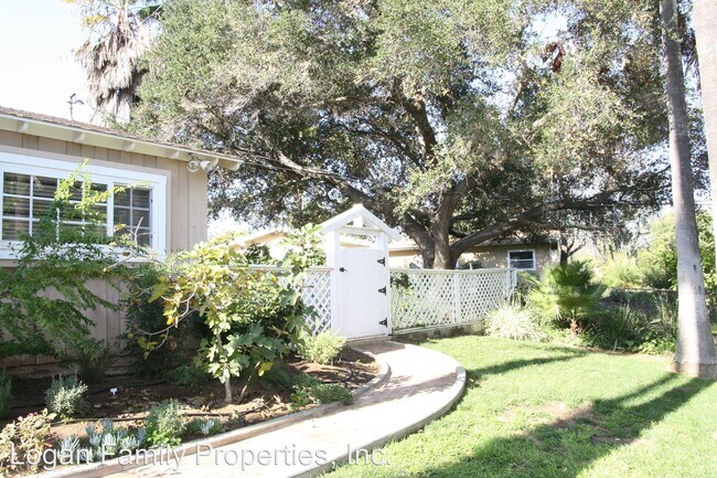 Building Photo - 4 br, 2 bath House - 2331 Royal Crest Dr.